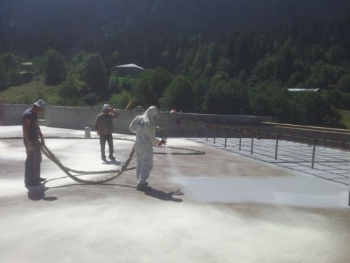   Polyurea Sprey Açık Teras Su Yalıtımı Uygulaması